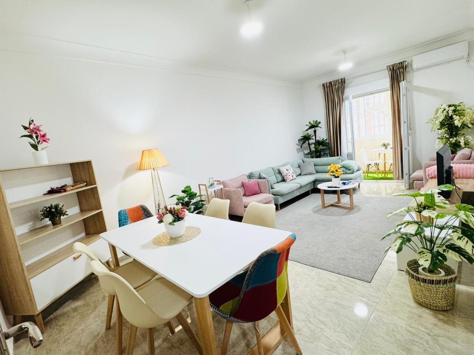 Appartement F5 Spacieux Equipe Haut Standing Mahelma Alger Eksteriør bilde