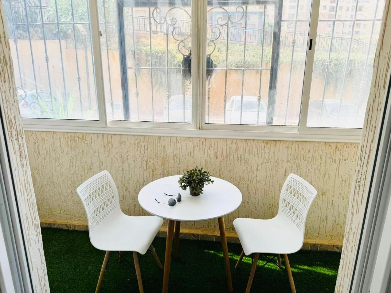 Appartement F5 Spacieux Equipe Haut Standing Mahelma Alger Eksteriør bilde